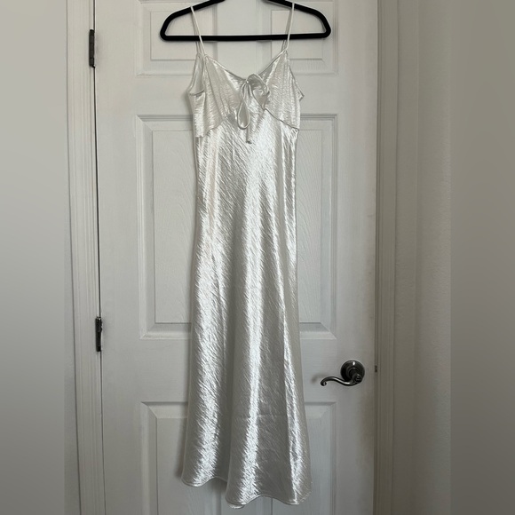Lulus Dresses & Skirts - Elegant Lulus White Satin Slip Dress With Deep Back
